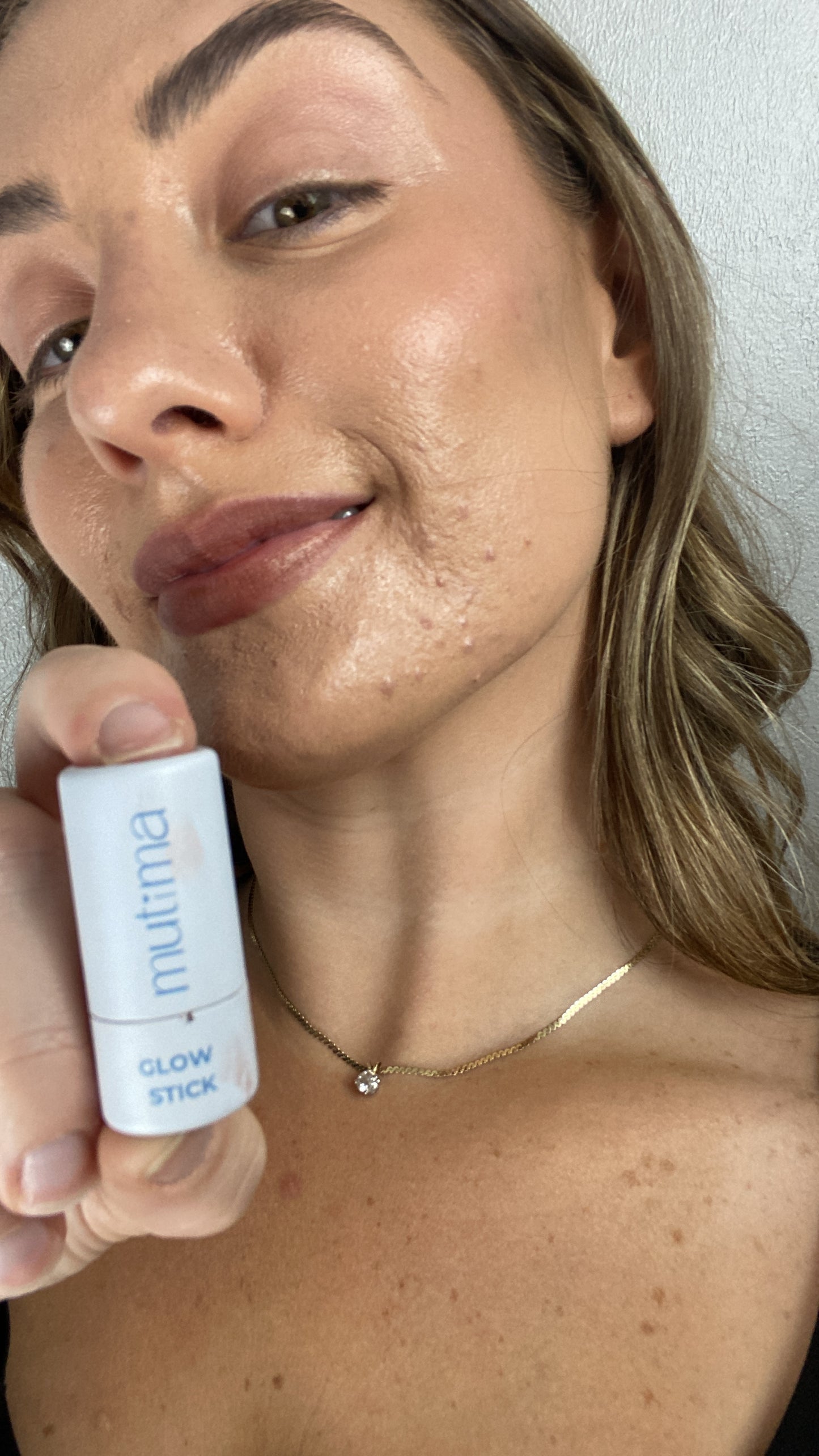 Manuka Honey Glow Stick | Multi-Use Pigment